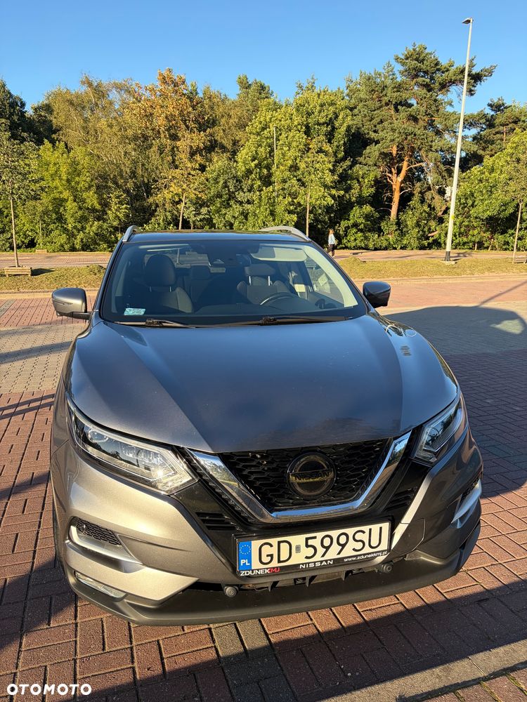Nissan Qashqai 1.3 DIG-T N-Connecta EU6d - 1