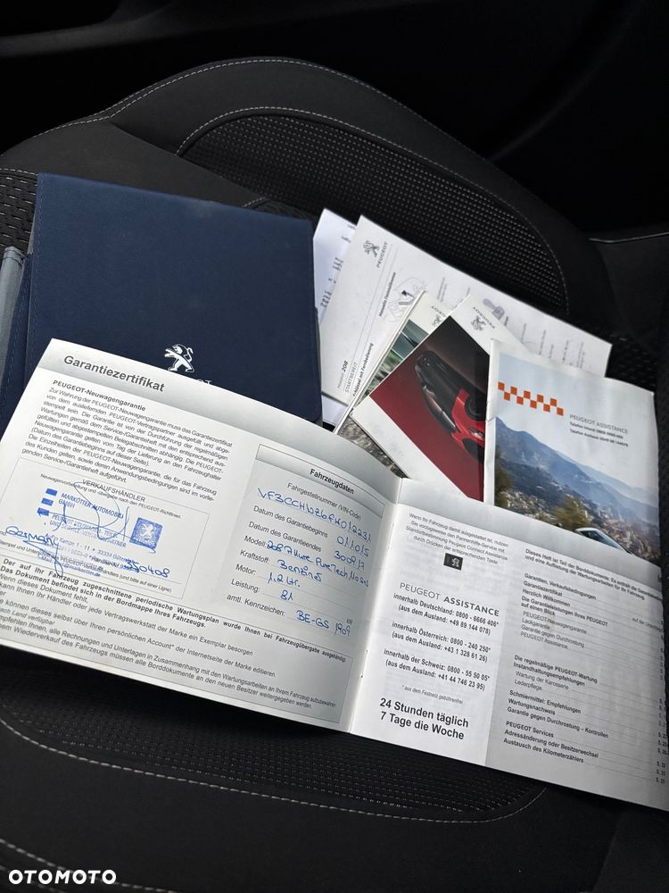 Peugeot 208 - 26