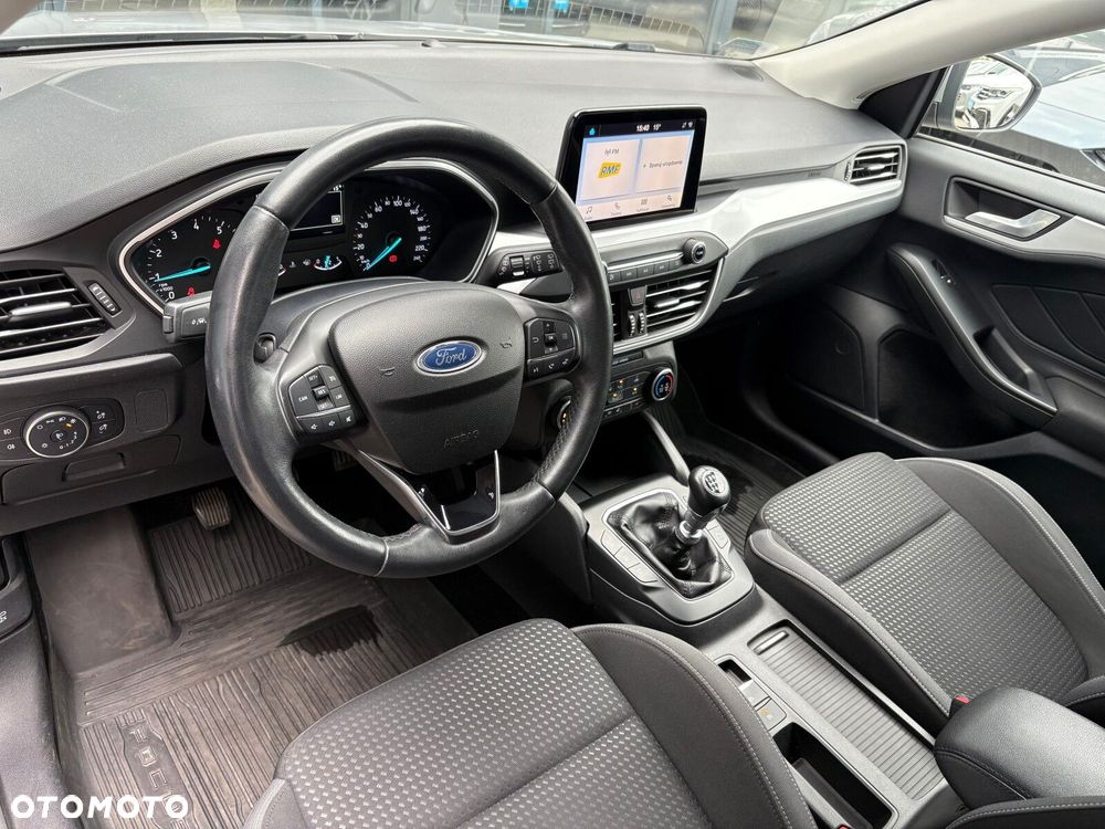Ford Focus - 12