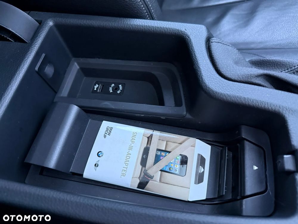 BMW Seria 3 320d Edition Luxury Line Purity - 19