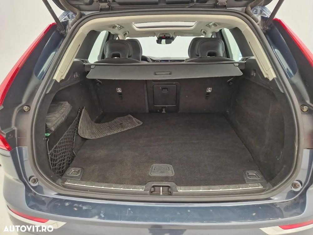 Volvo XC 60 Recharge T6 Twin Engine eAWD Inscription Expression - 6