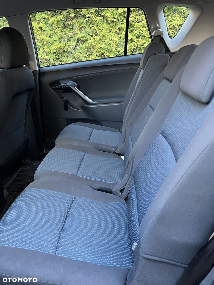 Toyota Verso 1.6 Active - 14