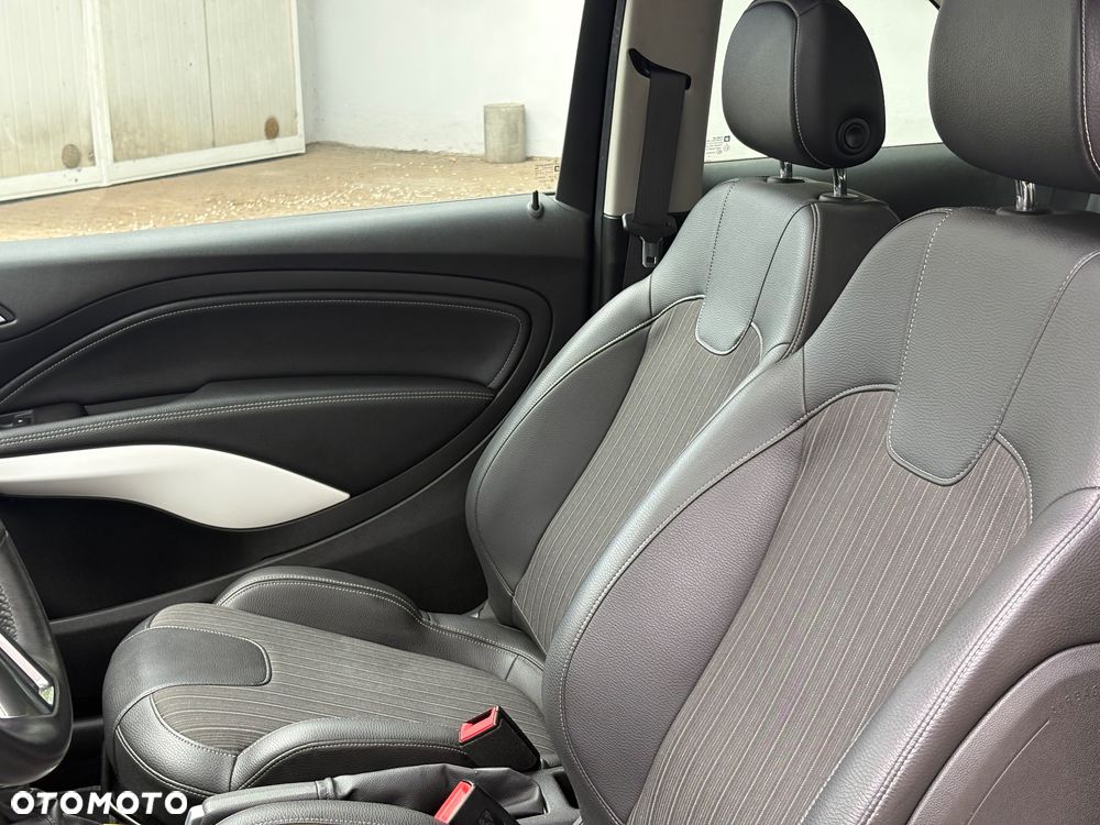 Opel Adam 1.4 Germany's next Topmodel - 20