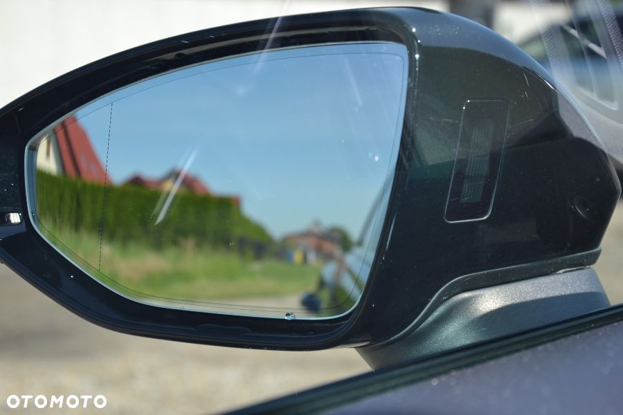 Audi A6 Avant 40 TDI quattro S tronic S line - 30