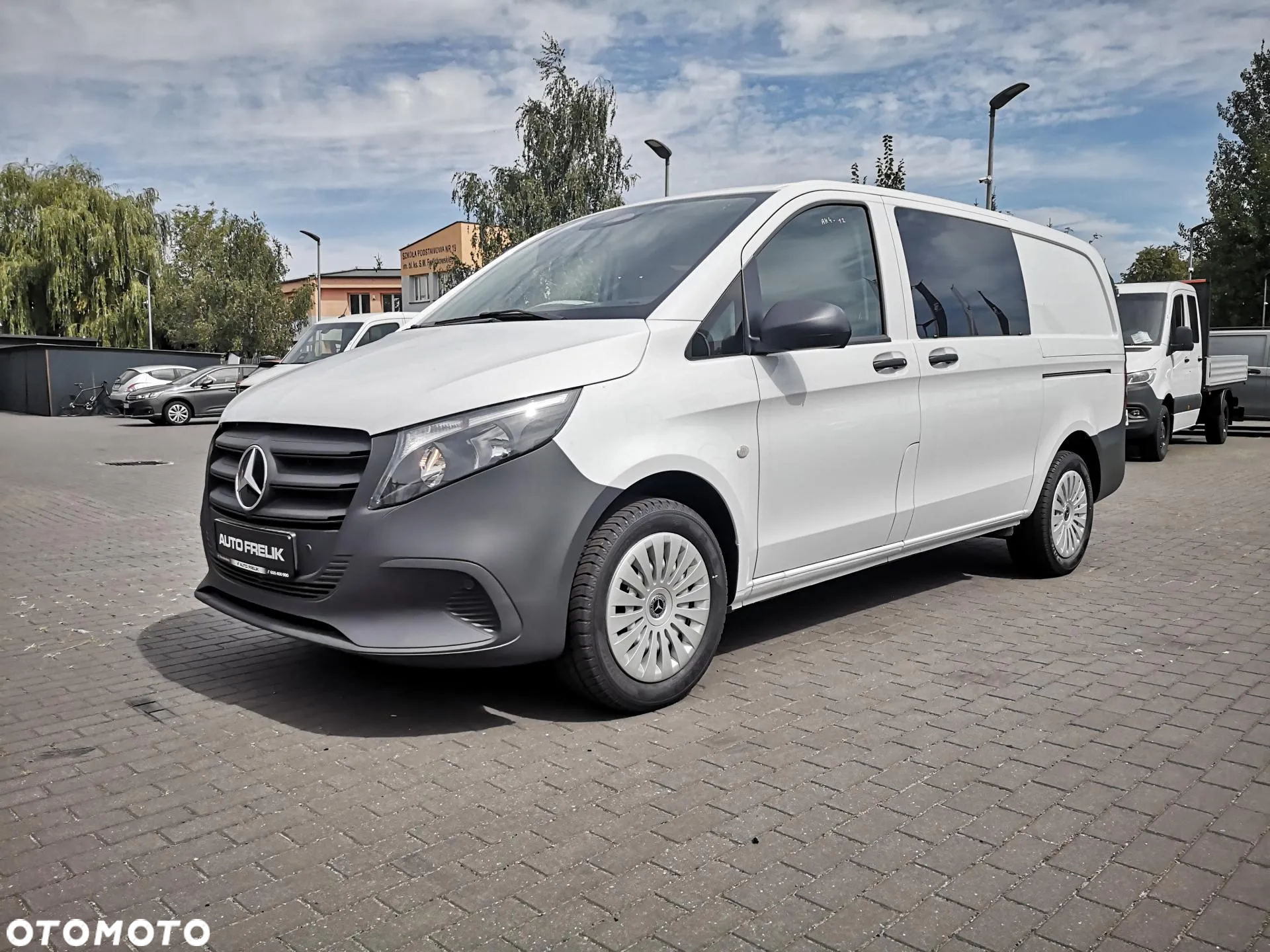 Mercedes-Benz Vito - 2