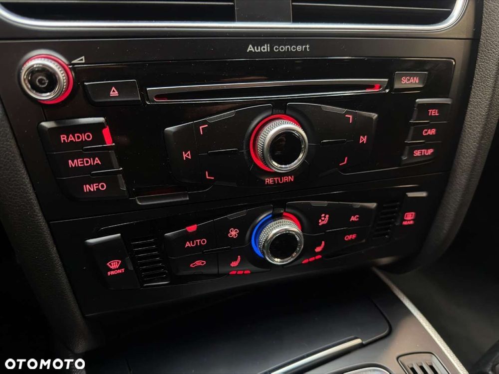 Audi A4 Avant - 28