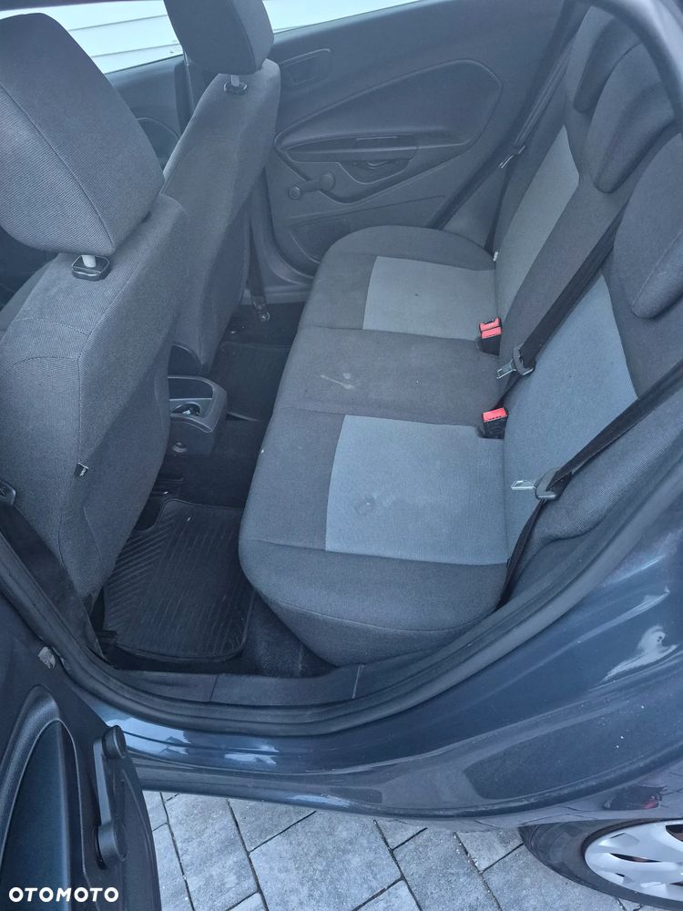 Ford Fiesta 1.25 Silver X (Ambiente) - 20