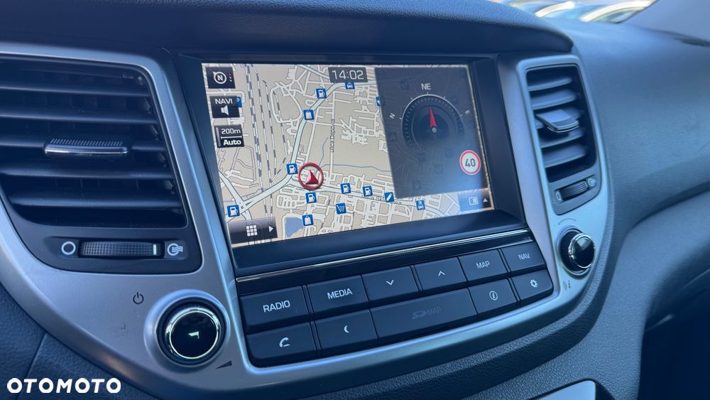 Hyundai Tucson blue 1.7 CRDi 2WD Style - 36