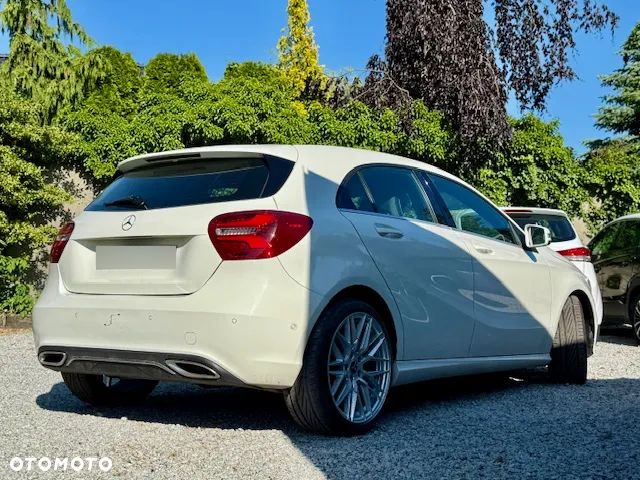 Mercedes-Benz Klasa A 220 d 4Matic 7G-DCT AMG Line - 10