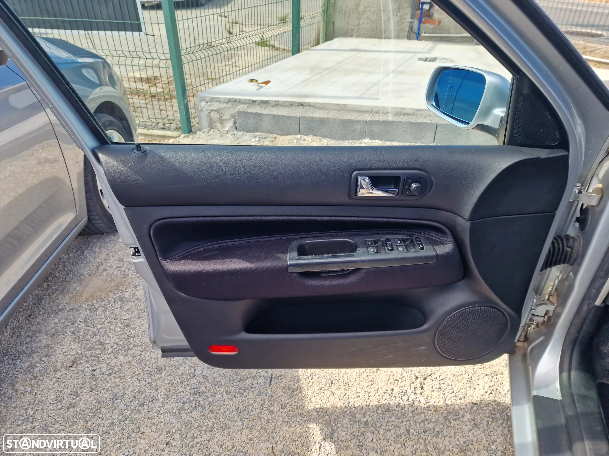 VW Golf Variant 1.9 TDi Highline Tip - 8