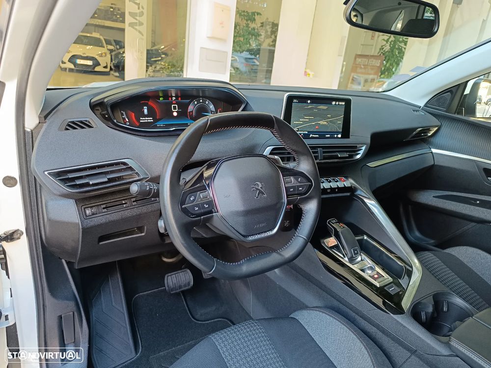 Peugeot 3008 PureTech 130 Stop & Start GPF EAT8 Active Business-Pack - 9