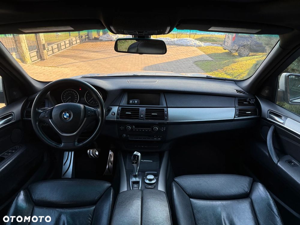 BMW X5 3.0si - 16