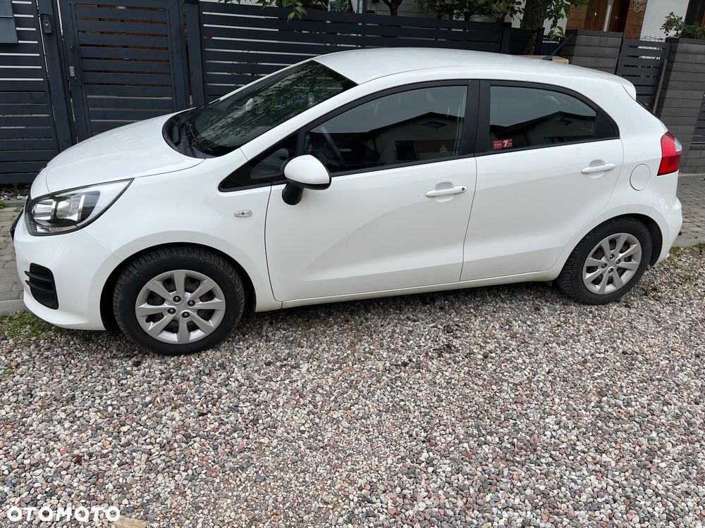 Kia Rio 1.1 crdi M - 8