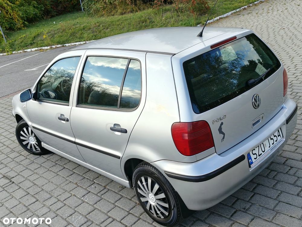 Volkswagen Polo 1.4 Comfortline - 25
