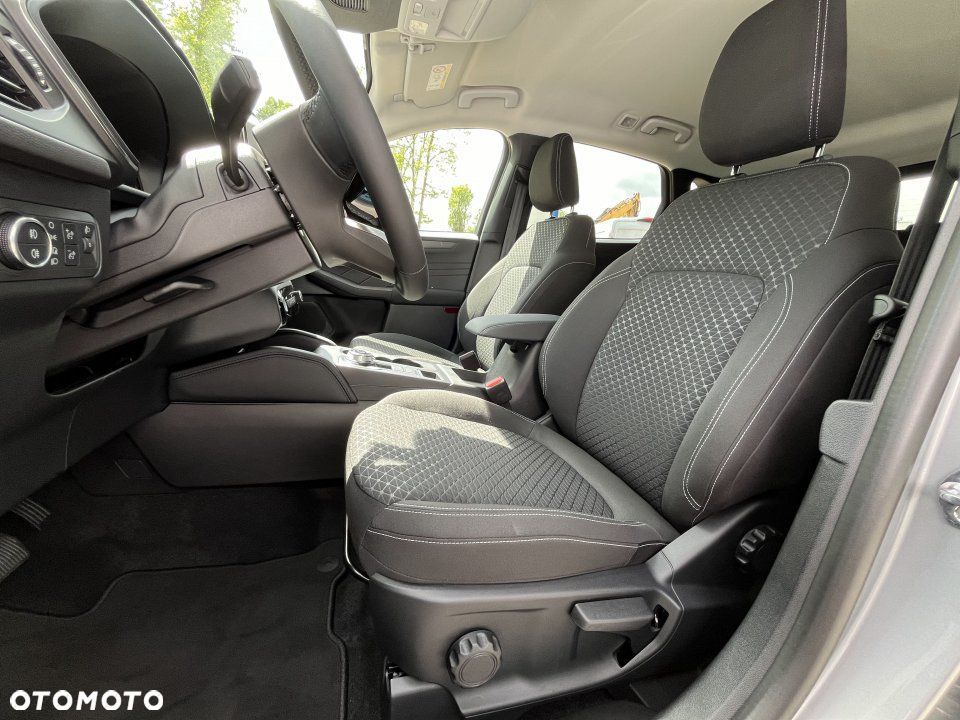 Ford Kuga - 14