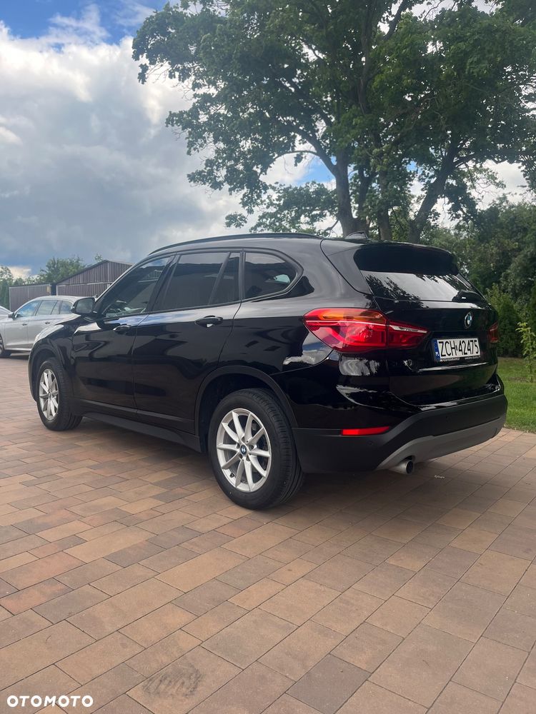 BMW X1 sDrive18i - 9
