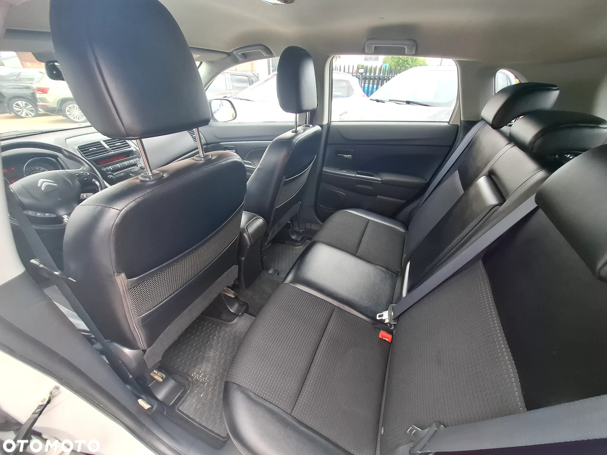 Citroën C4 Aircross - 16