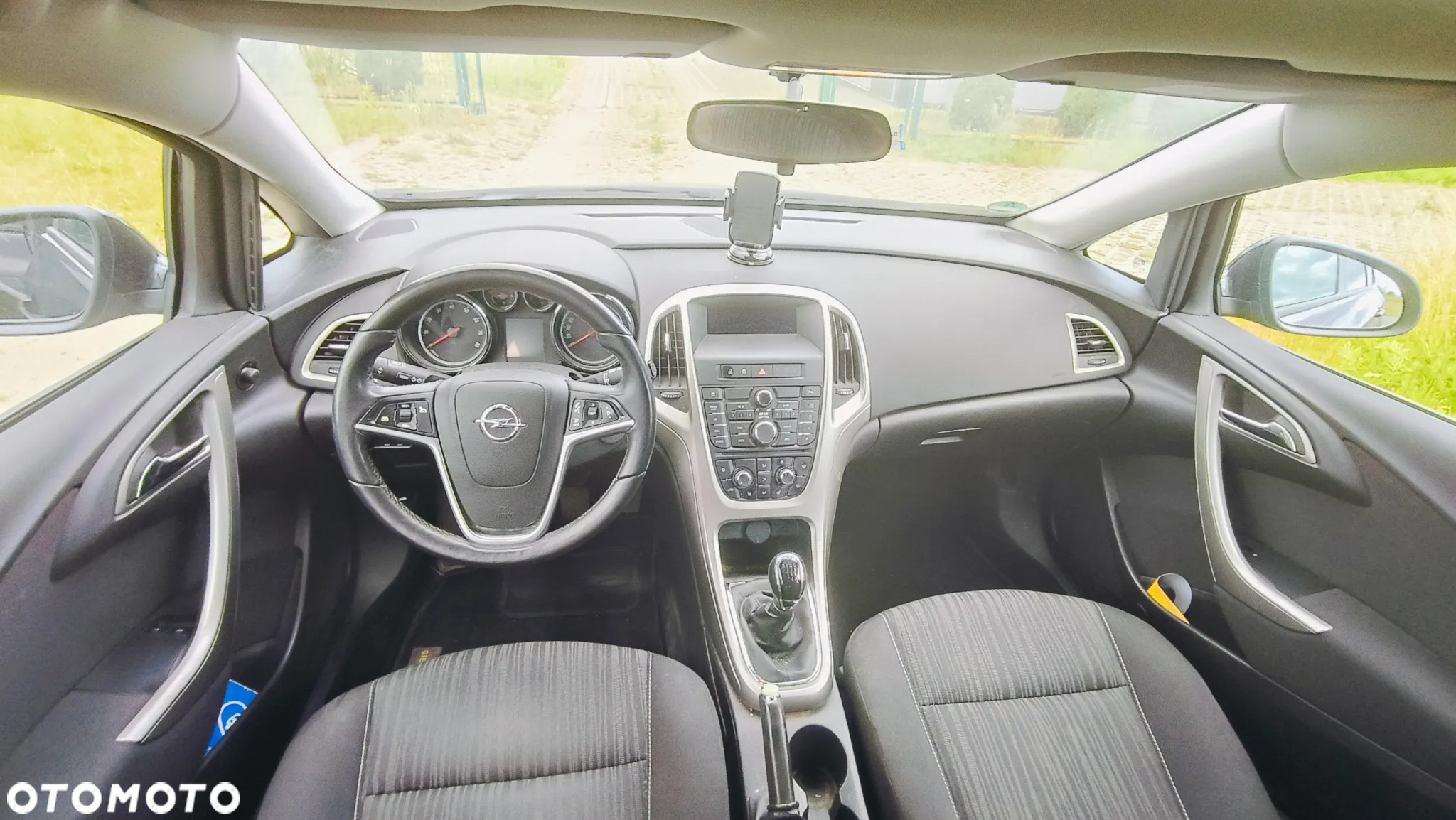 Opel Astra 1.4 Turbo Sports Tourer Design Edition - 10