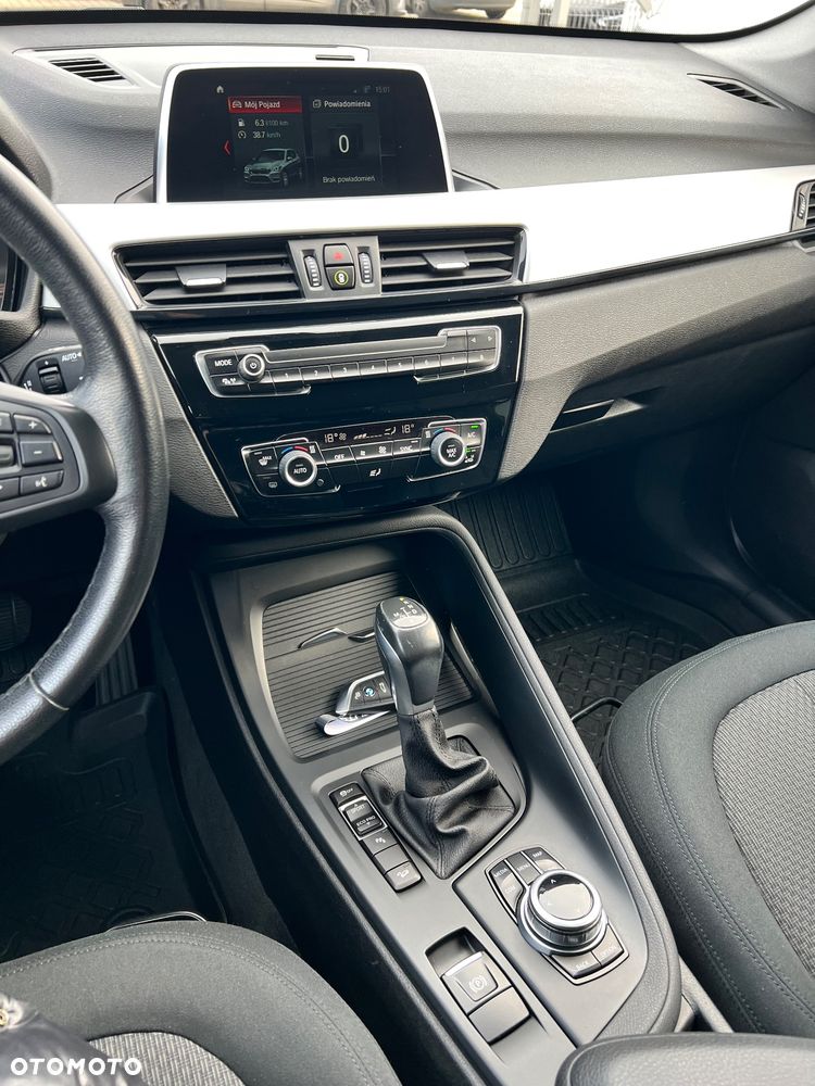 BMW X1 xDrive18d Advantage - 14