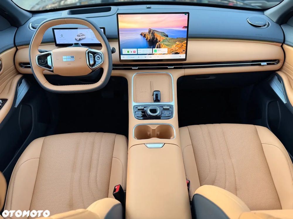 Geely Starray - 7