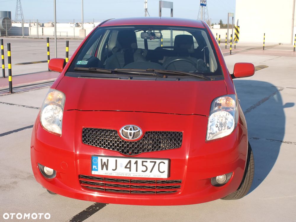 Toyota Yaris 1.4 D-4D Sol - 2