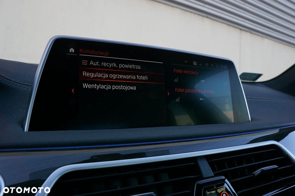 BMW Seria 7 730d xDrive - 34