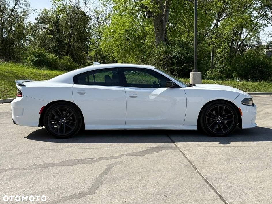 Dodge Charger - 8
