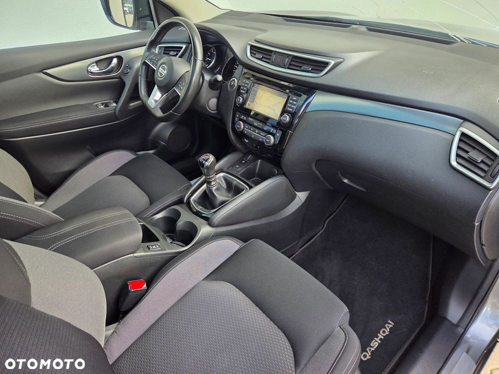 Nissan Qashqai - 10