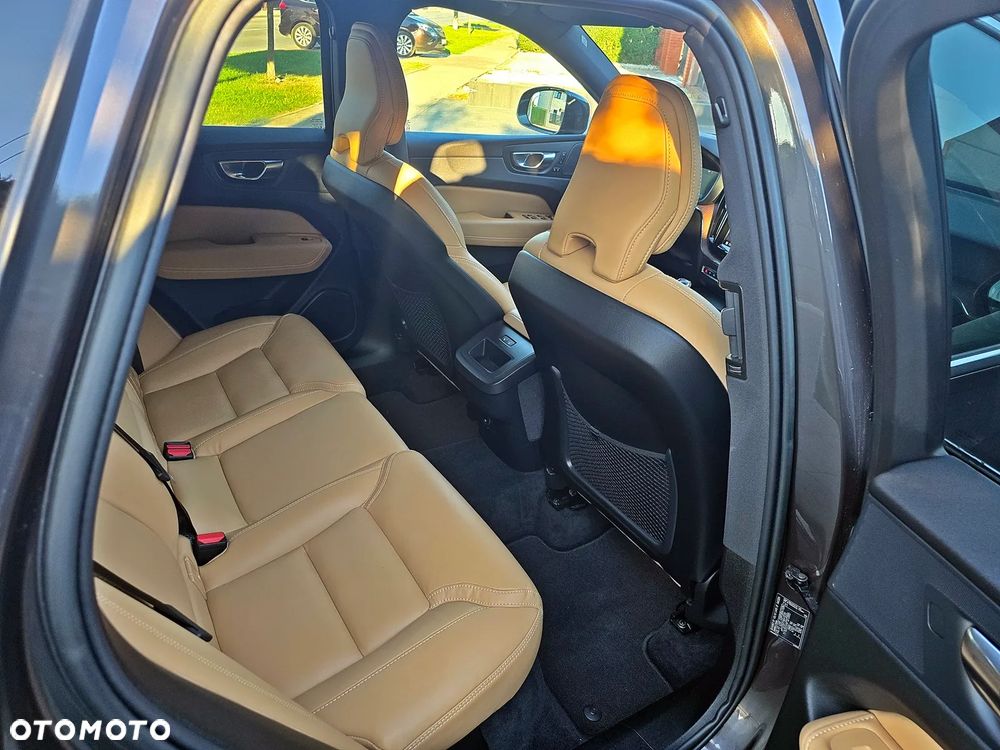 Volvo XC 60 B4 D Geartronic Inscription - 18