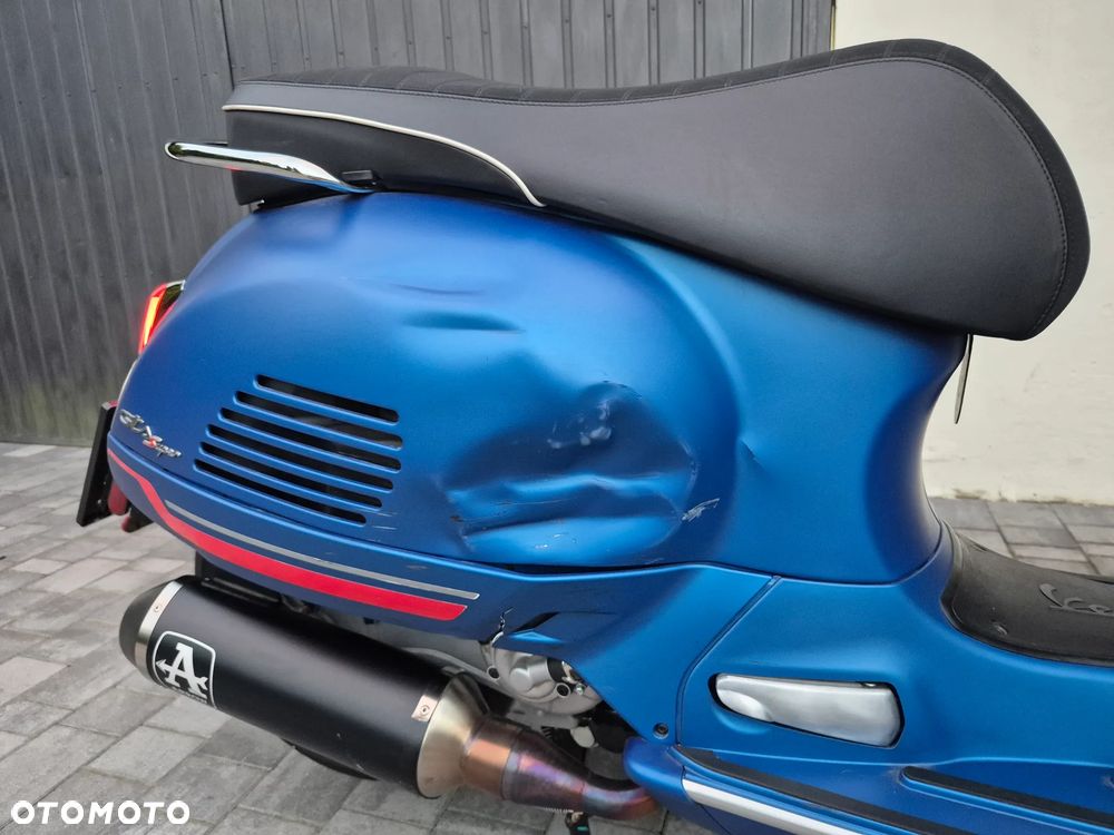 Vespa GTS - 14