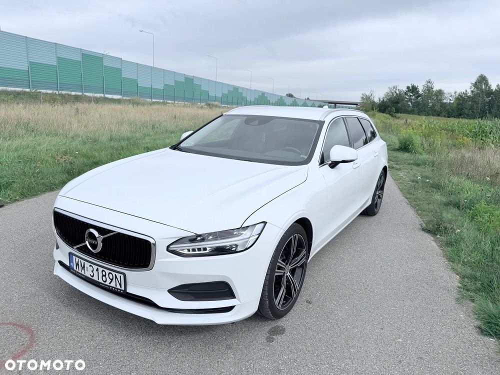 Volvo V90 - 2