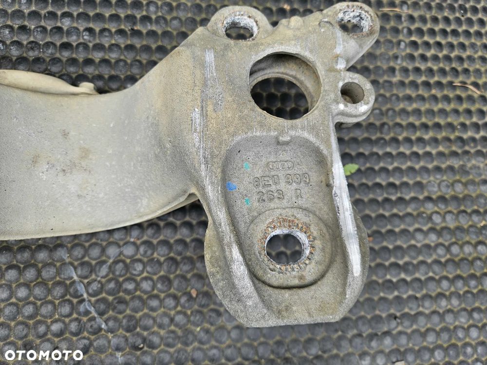 Łapa Wspornik 8E0399263R Poduszka Podpora Belka Skrzyni Skrzynia Biegów Audi A4 B6 B7 - 5