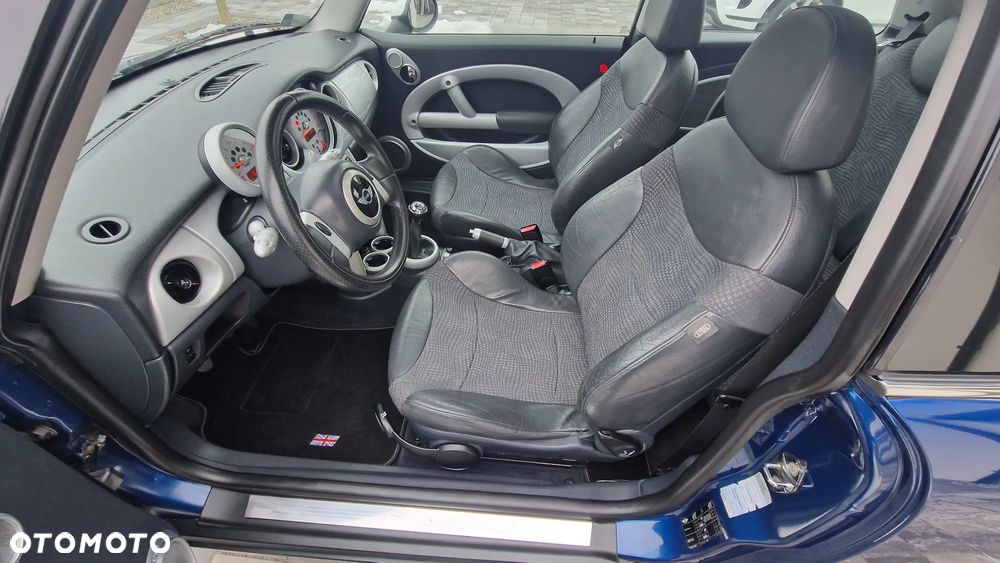 MINI Cooper chili - 16