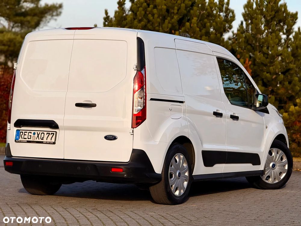 Ford Transit Connect - 15