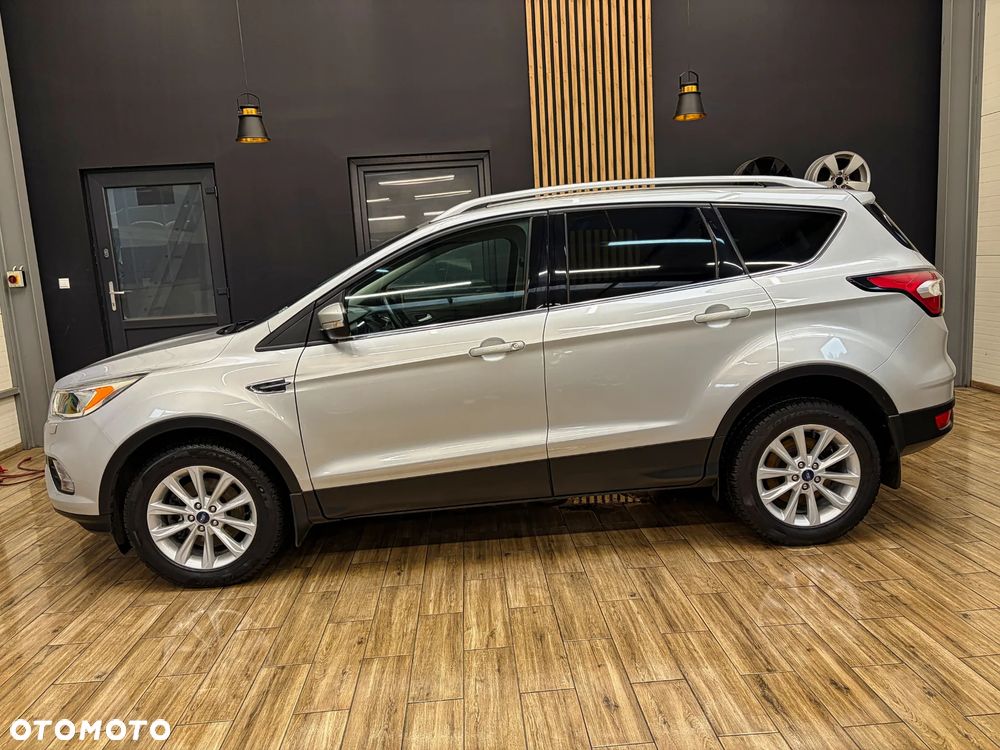 Ford Kuga 1.5 TDCi FWD Titanium - 12