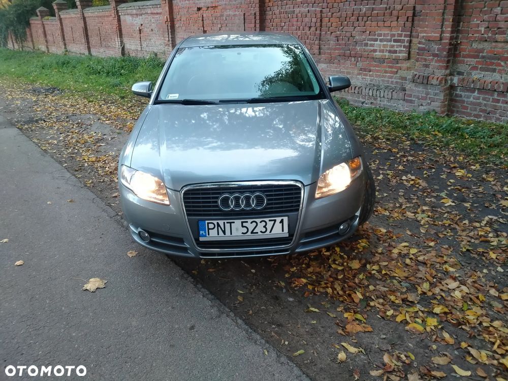 Audi A4 Limousine - 7