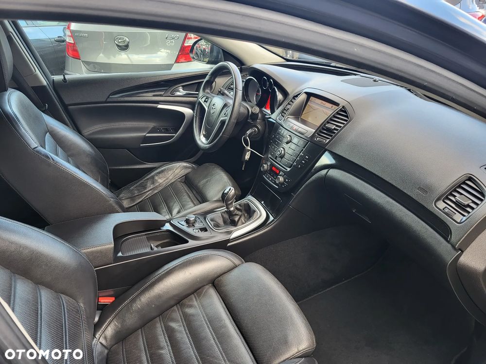 Opel Insignia 1.6 Turbo Sports Tourer Cosmo - 19