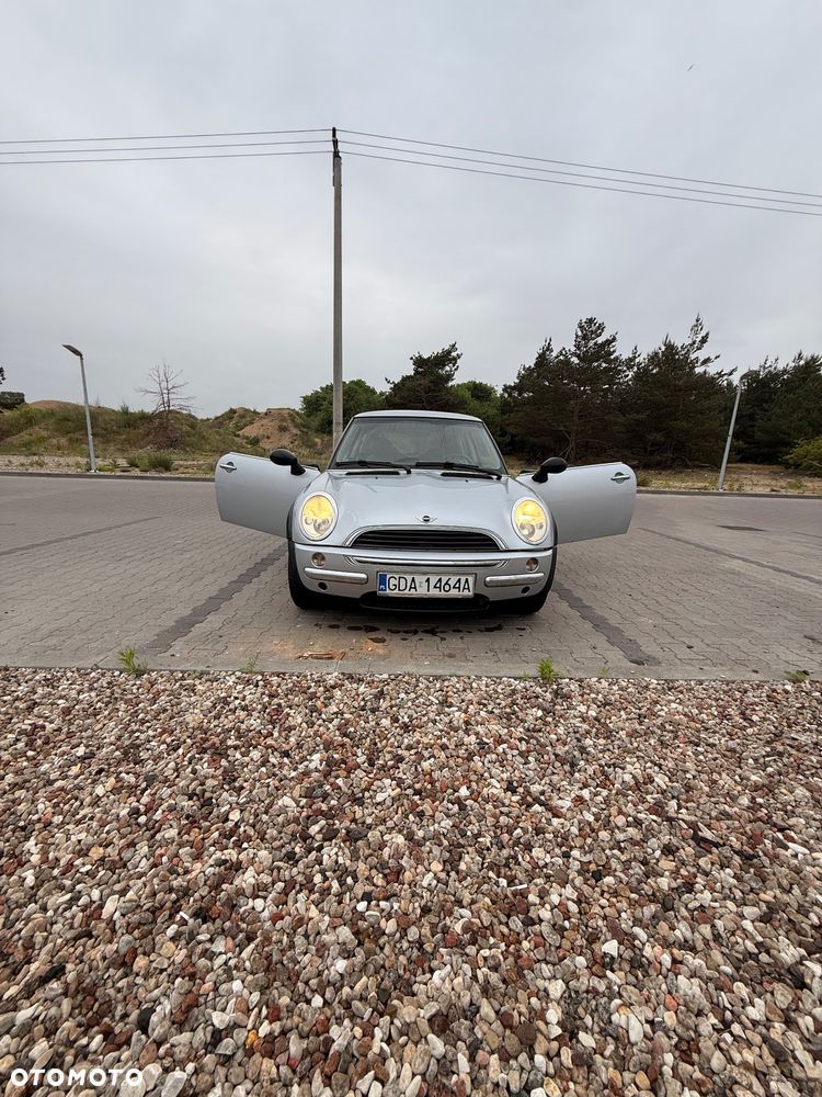 MINI ONE - 8