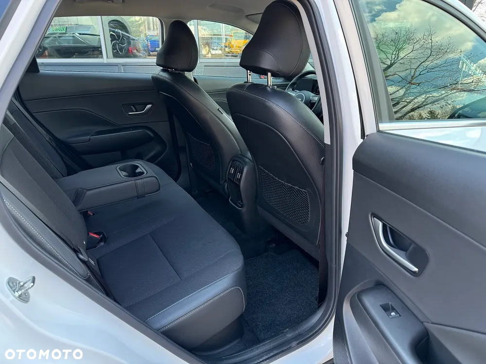 Hyundai Kona - 18