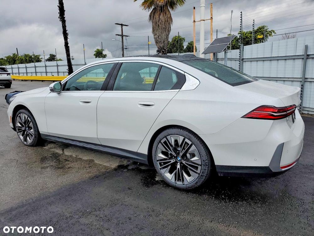 BMW Seria 5 530i - 2