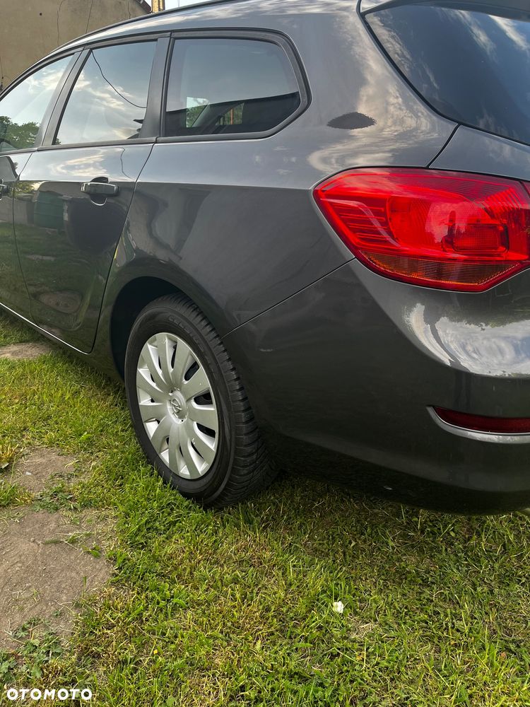 Opel Astra 1.4 Turbo - 4