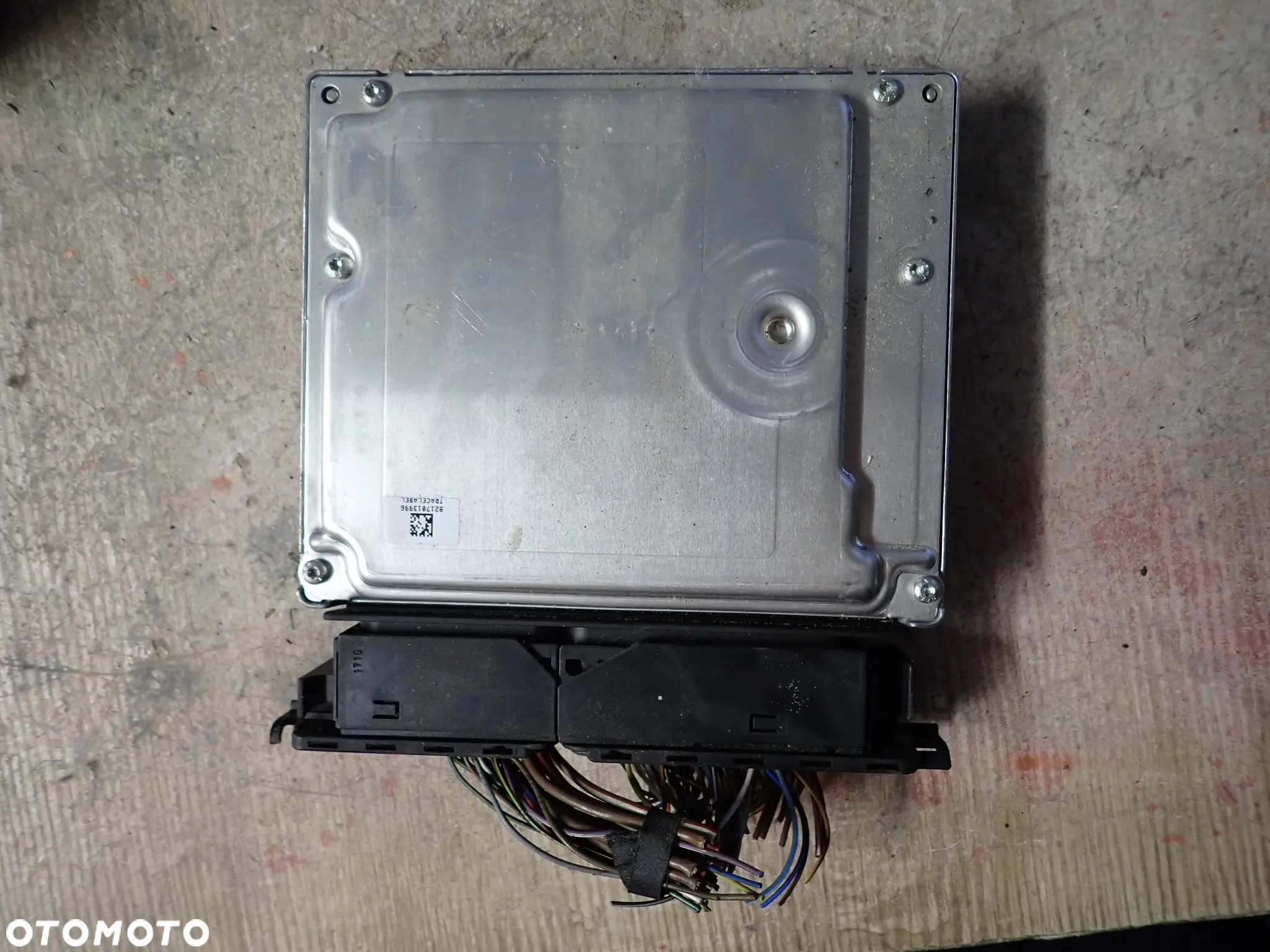 BMW X1 2.0D STEROWNIK SILNIKA 8510591 0281016924 - 3