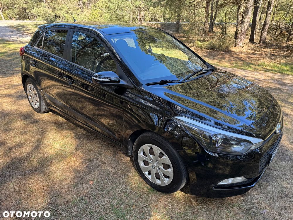 Hyundai i20 1.1 CRDi - 13