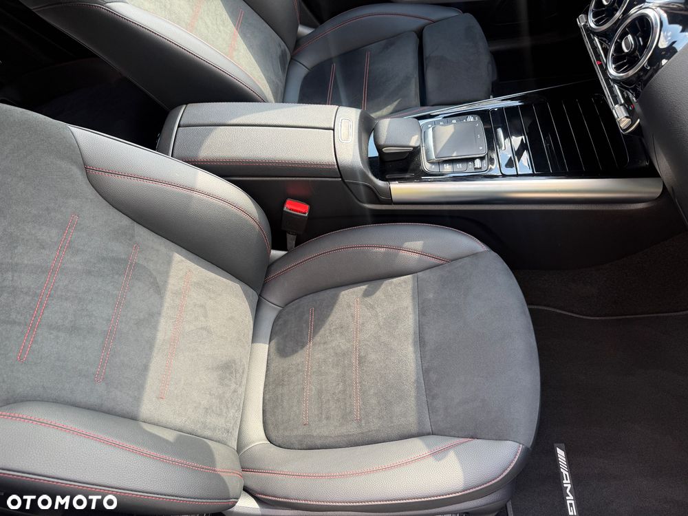 Mercedes-Benz GLA 200 d AMG Line - 22