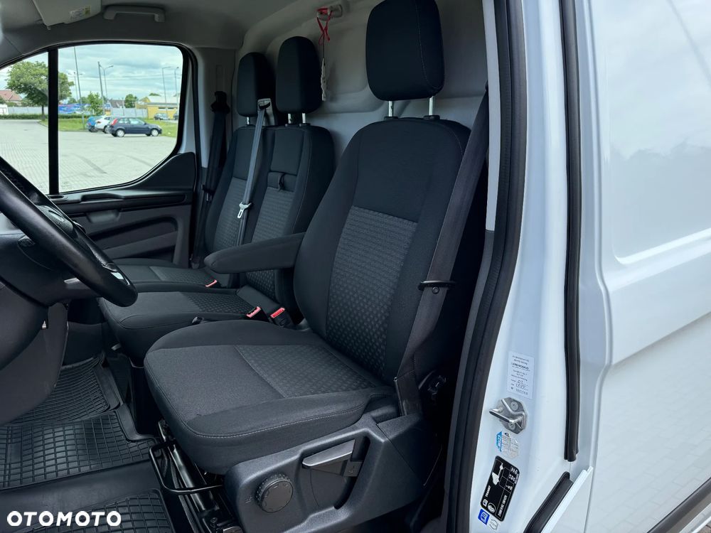 Ford TRANSIT CUSTOM - 10