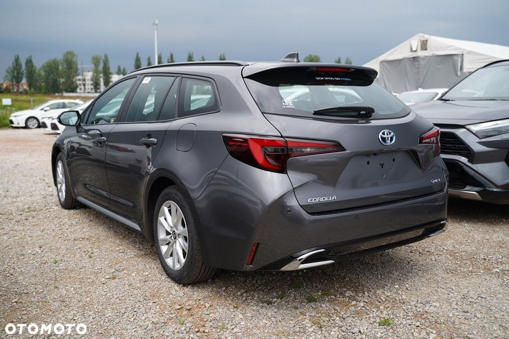 Toyota Corolla 1.8 Hybrid Comfort - 5