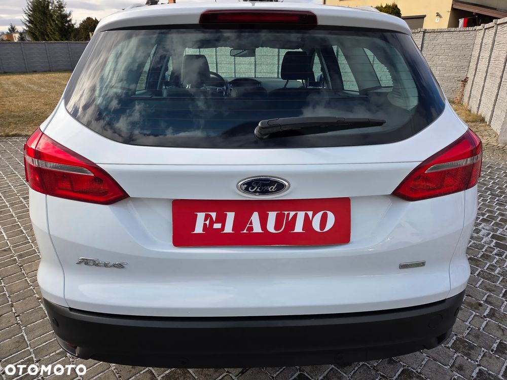 Ford Focus 1.0 EcoBoost Titanium - 4