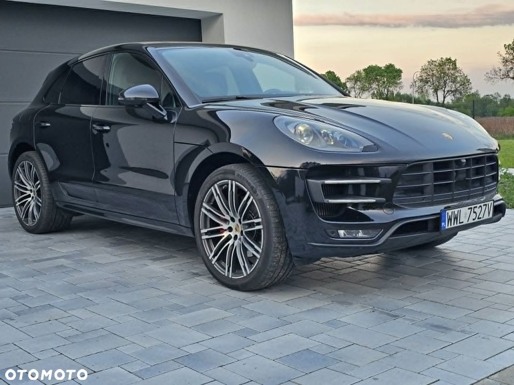 Porsche Macan Turbo PDK - 3
