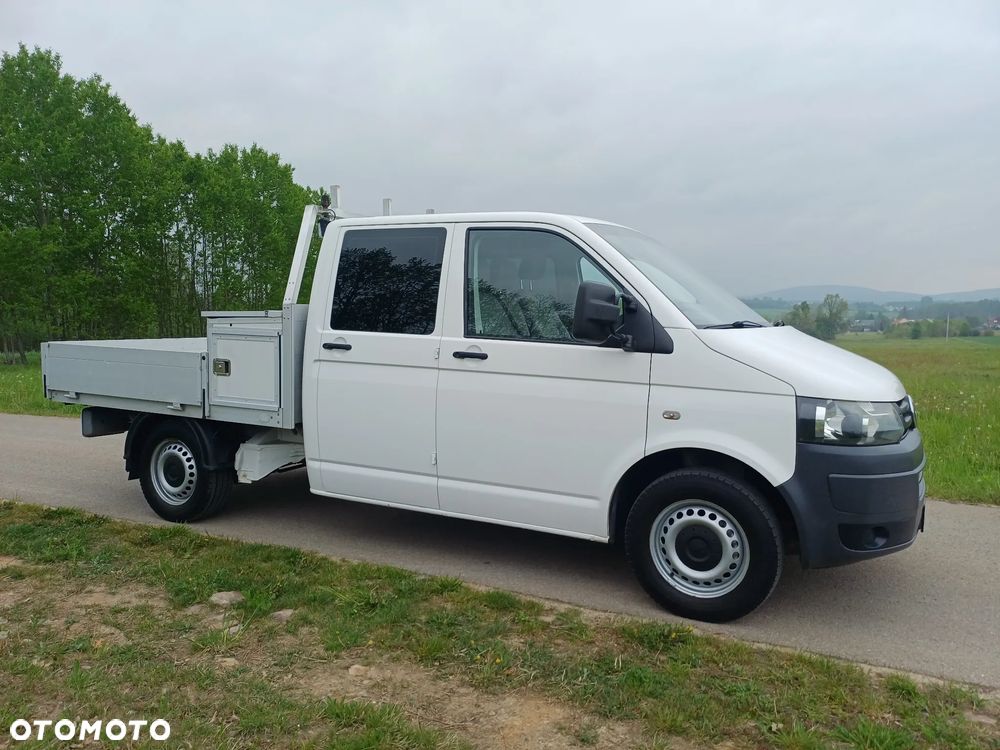 Volkswagen Transporter - 1