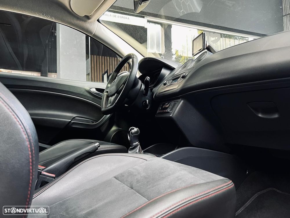 SEAT Ibiza 1.6 TDI FR - 18